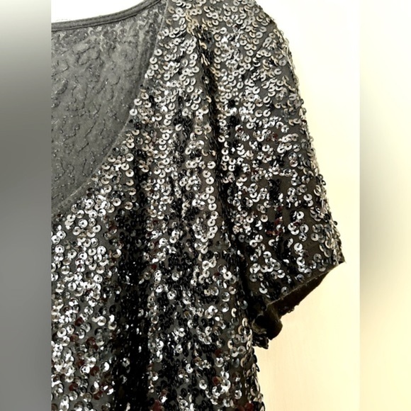 J.Crew Factory Top Black Sequin Short Sleeve Tee Sparkle Glitter size Large - Picture 11 of 16